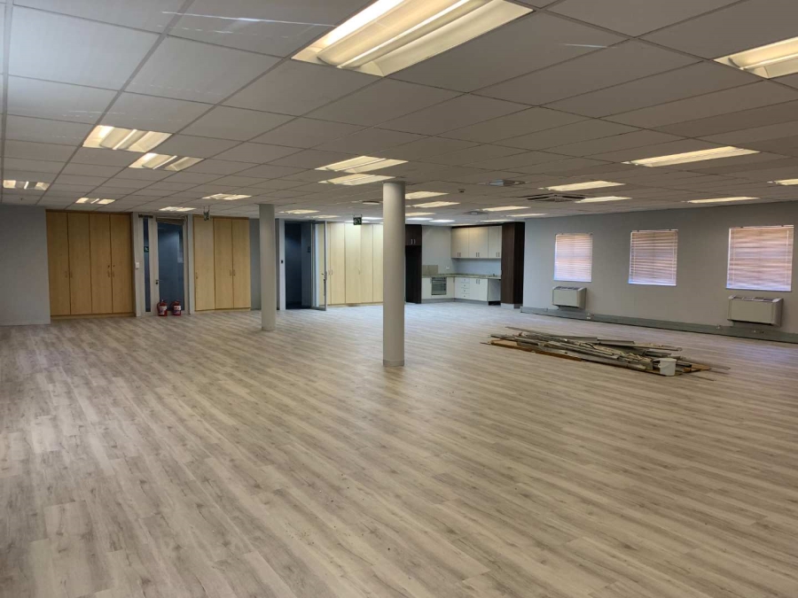 To Let commercial Property for Rent in Pinelands Western Cape